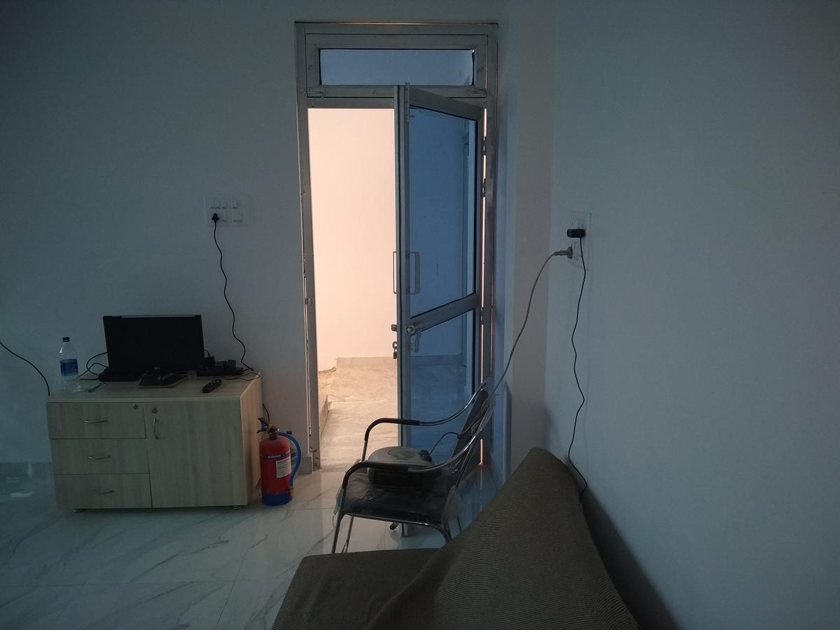 Pardhan Guest House バラバンキ エクステリア 写真
