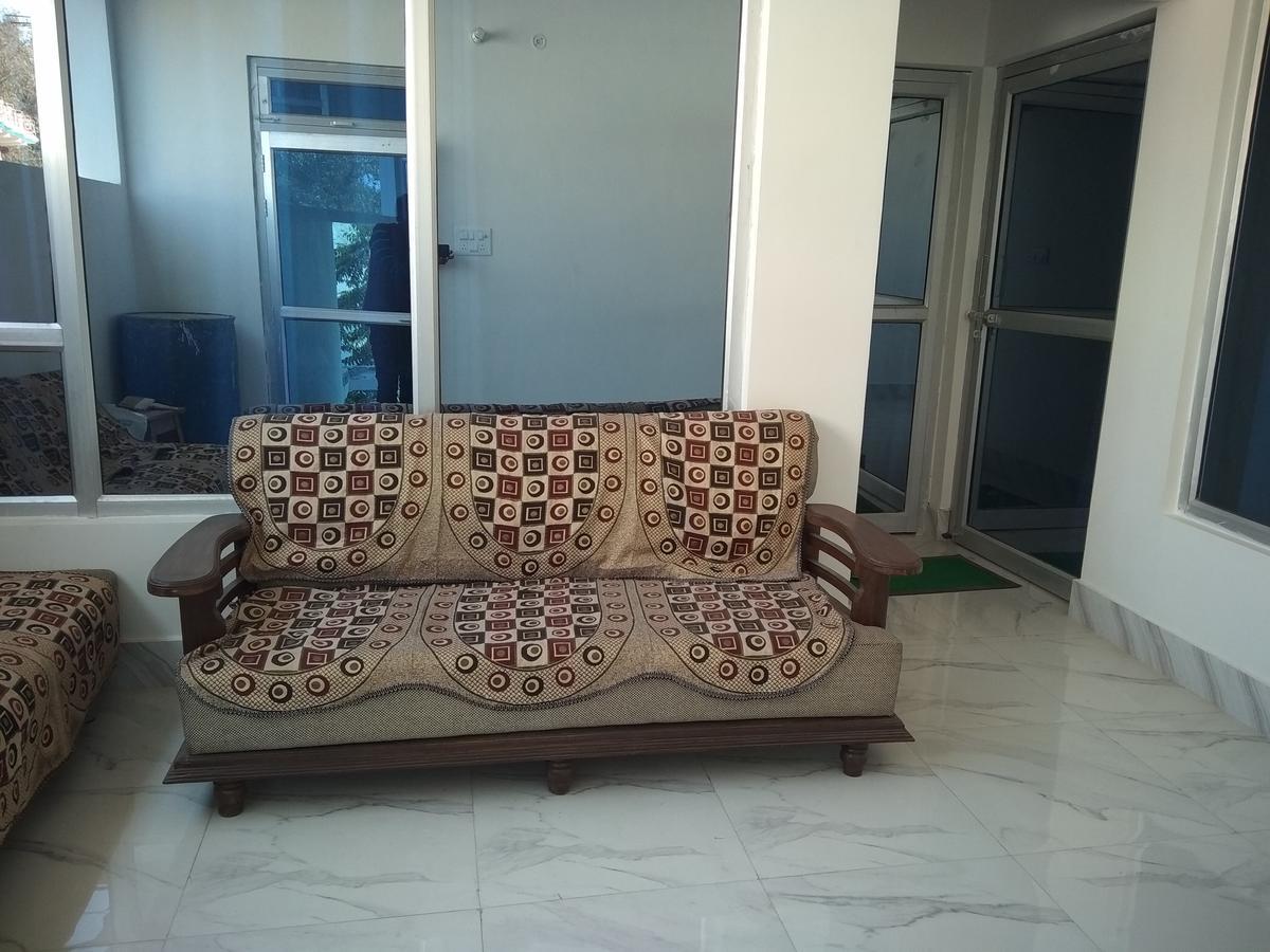 Pardhan Guest House バラバンキ エクステリア 写真